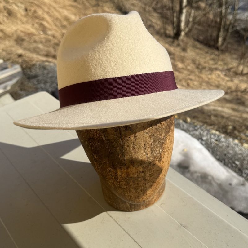 Bogart hatt krem hvit